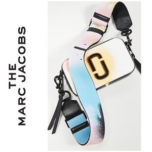 **LAST ONE**Marc Jacobs Spray Paint Snaphshot NWOT